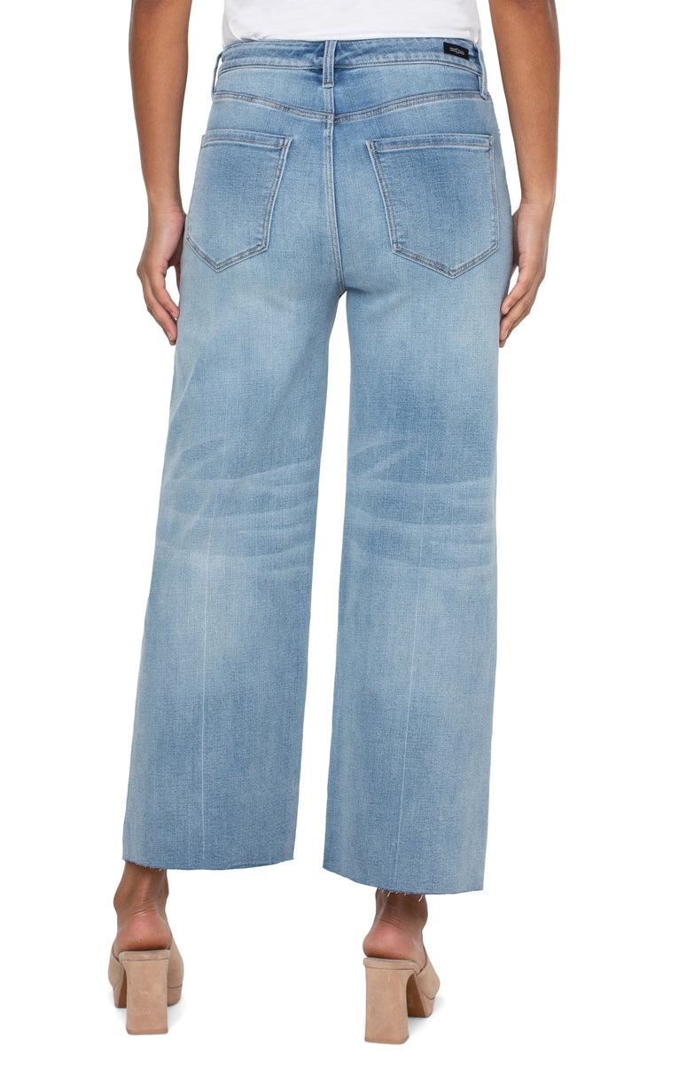 Stride High Rise Crop Wide Leg 26"