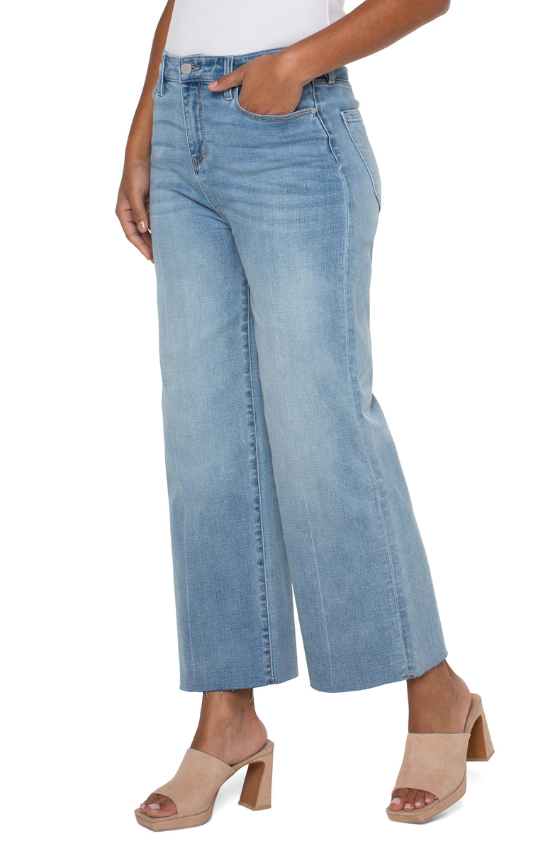 Stride High Rise Crop Wide Leg 26"