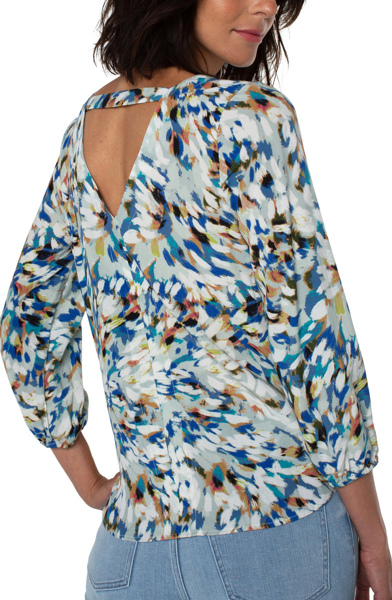 3/4 Sleeve Double V Neck Top