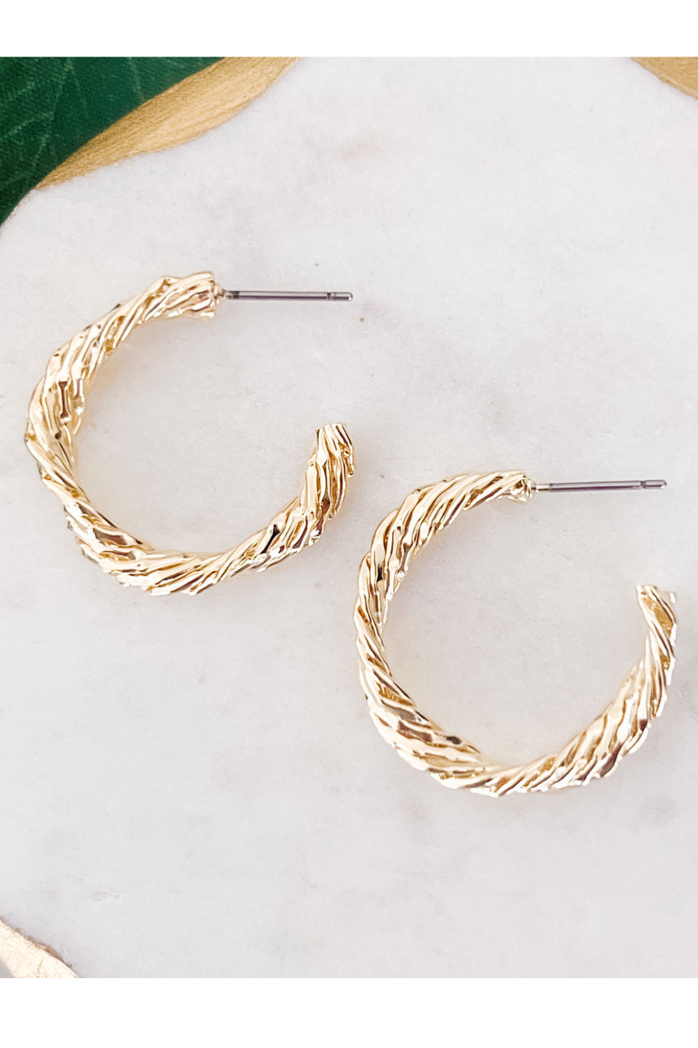 Double Twist Medium Hoop