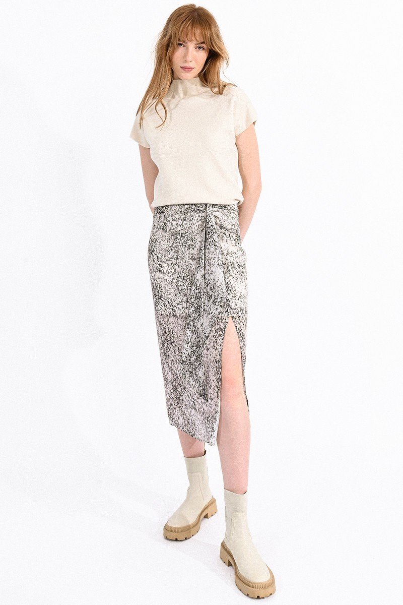 Short Sleeve Mock Neck Top