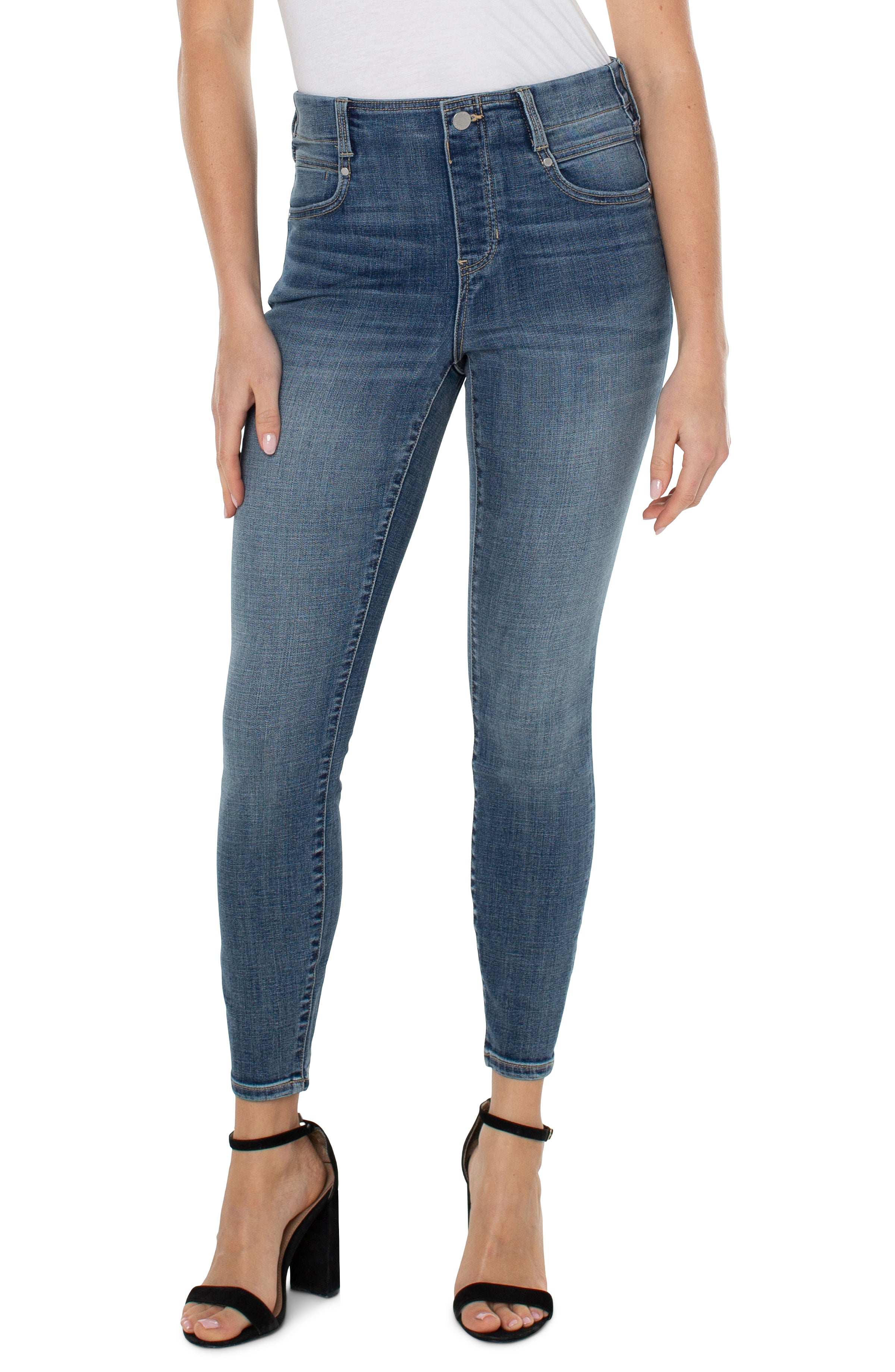 Gia Glider Ankle Skinny 28" Ins