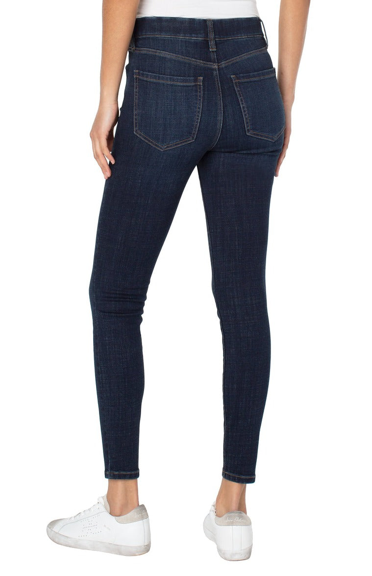 Gia Glider Ankle Skinny 28" Ins