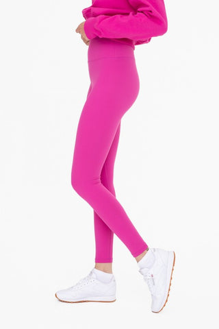 Nylon Blend Essential Solid Leggings