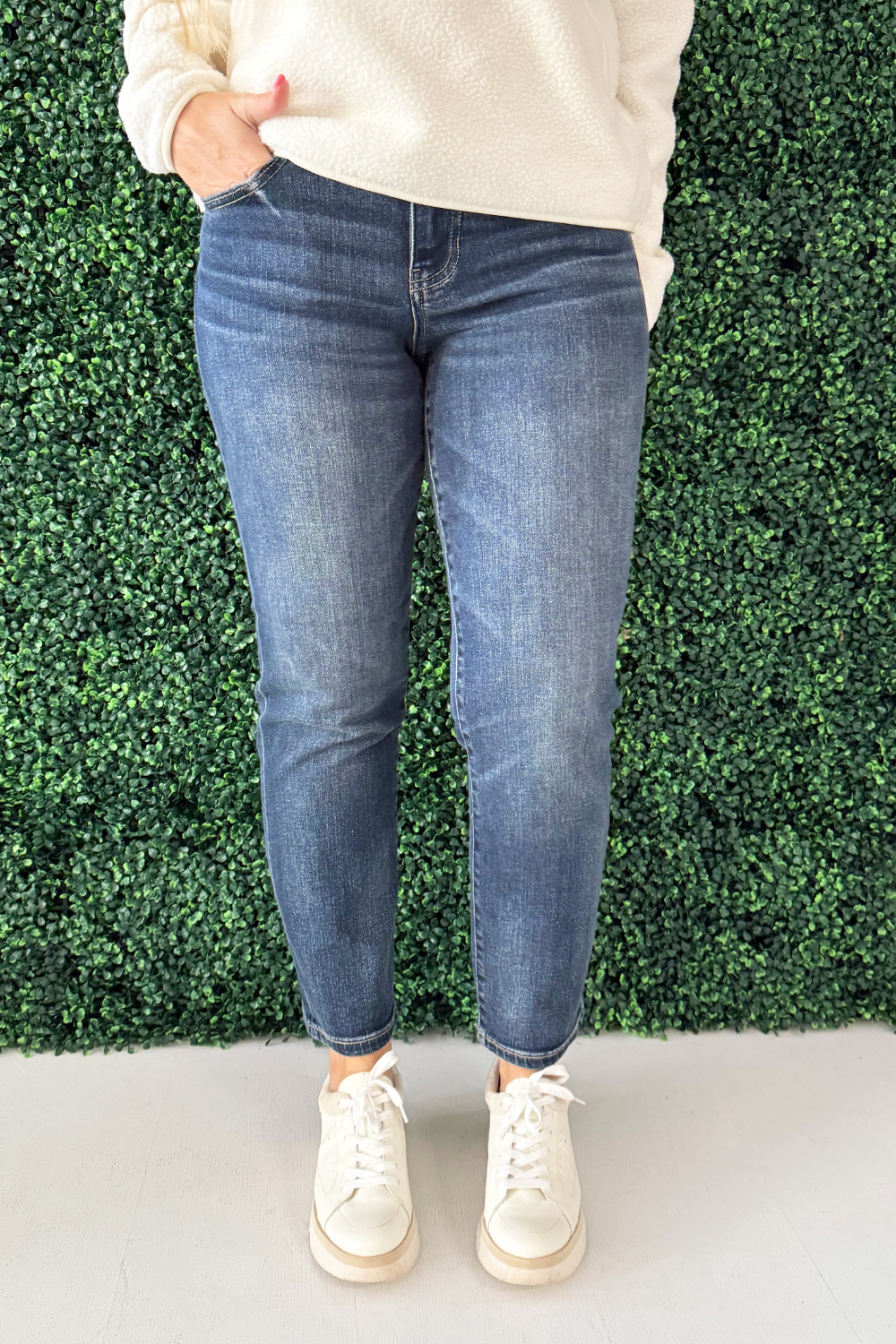 Liv Non-Skinny Skinny 28" Ins