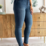 Abby Skinny 30in ins