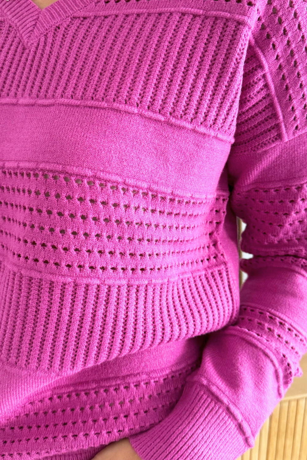 V Neck Side Texture Detailed Long Sleeve Pullover Sweater
