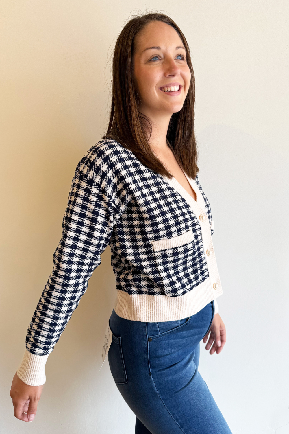 Checkered Pattern Knit Cardigan