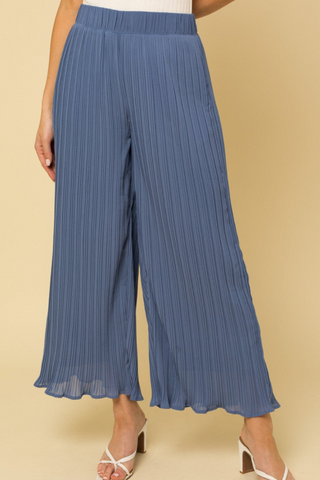 Pleated Elastic Waist Flowy Pant