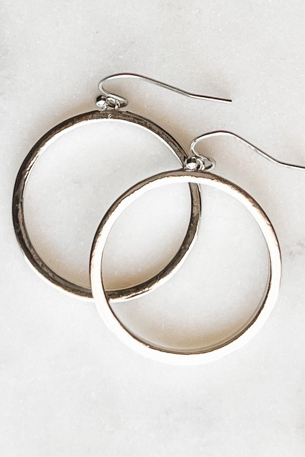 Basic Circle Dangle Earrings