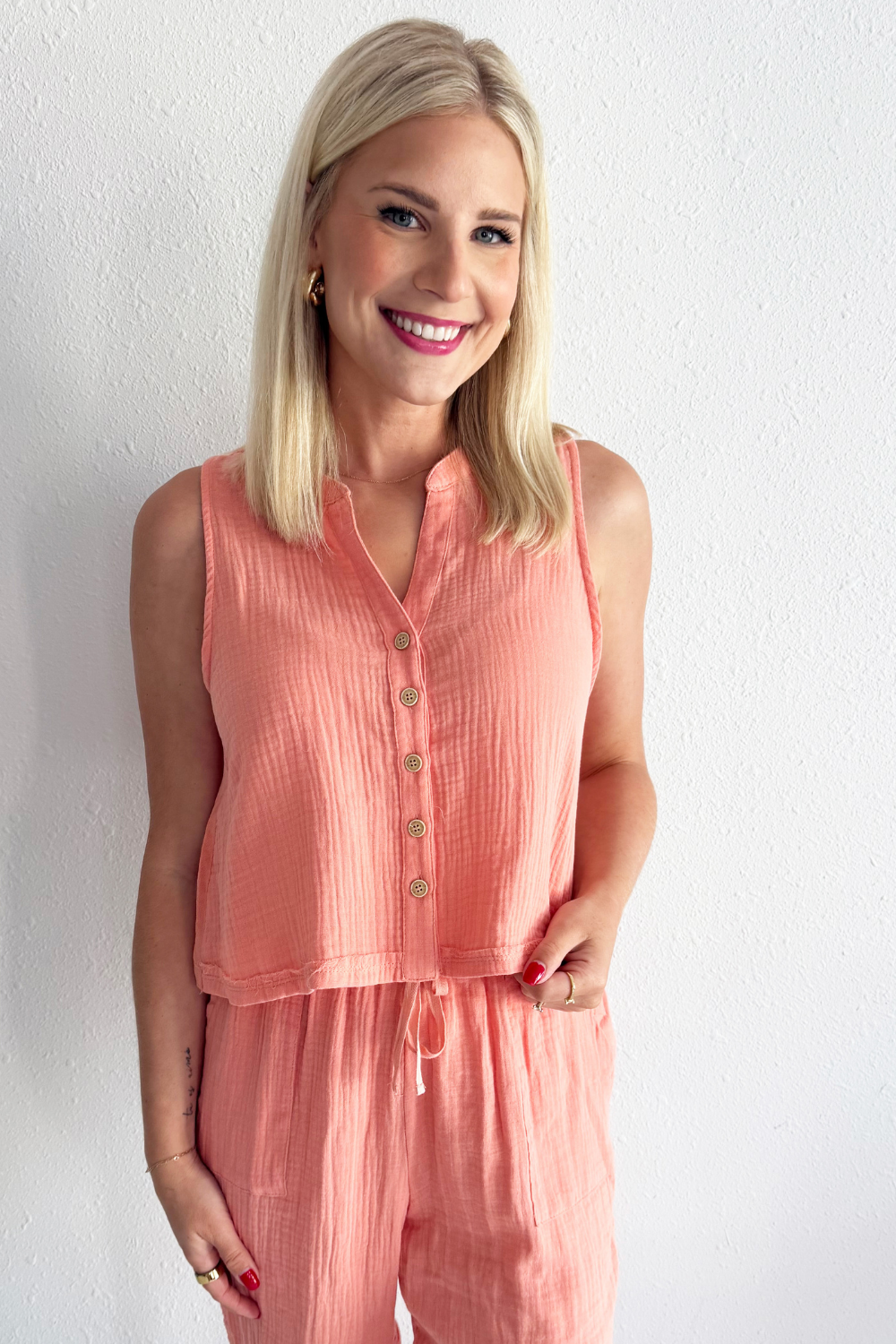 Cotton Gauze Button Down Sleeveless Top
