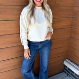 Contrast Piping Raglan Sleeve Sweatshirt