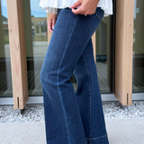 Hannah HR Flare w/ Mini Patch Pockets 30" Ins
