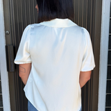 Collared Puff Sleeve Collared V-Neck Blouse