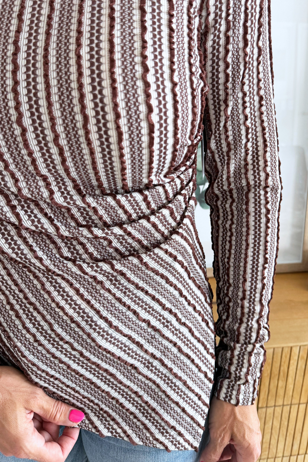 Long Sleeve Boatneck Asymmetrical Hem Knit Top w/ Pleat