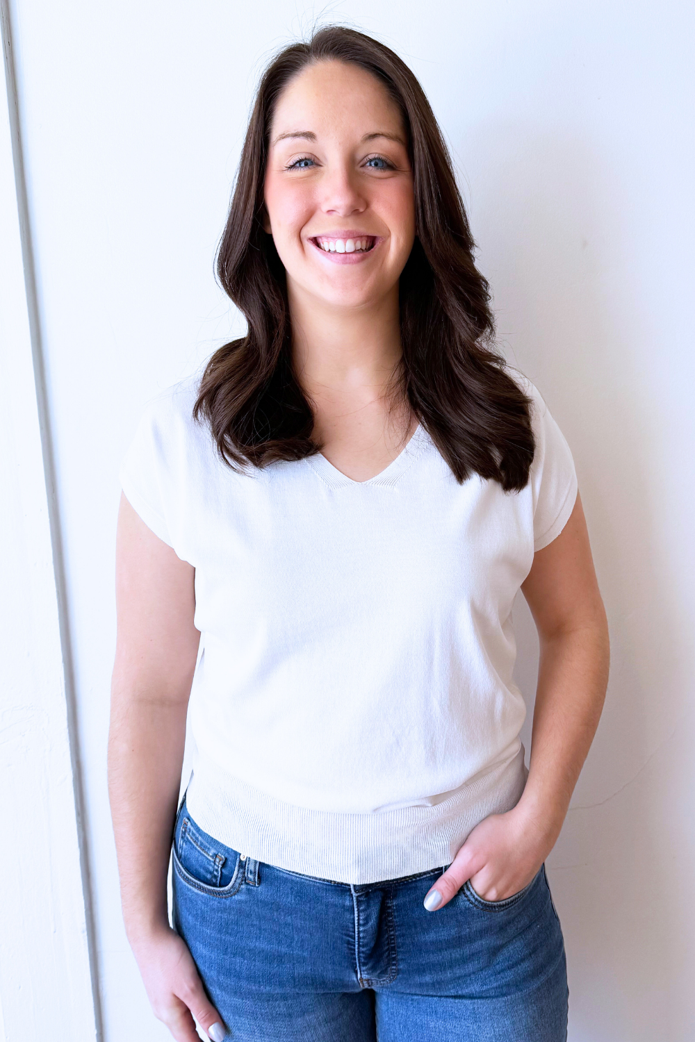 Relaxed Fit Short Sleeve V Neck Top - The 308 Boutique