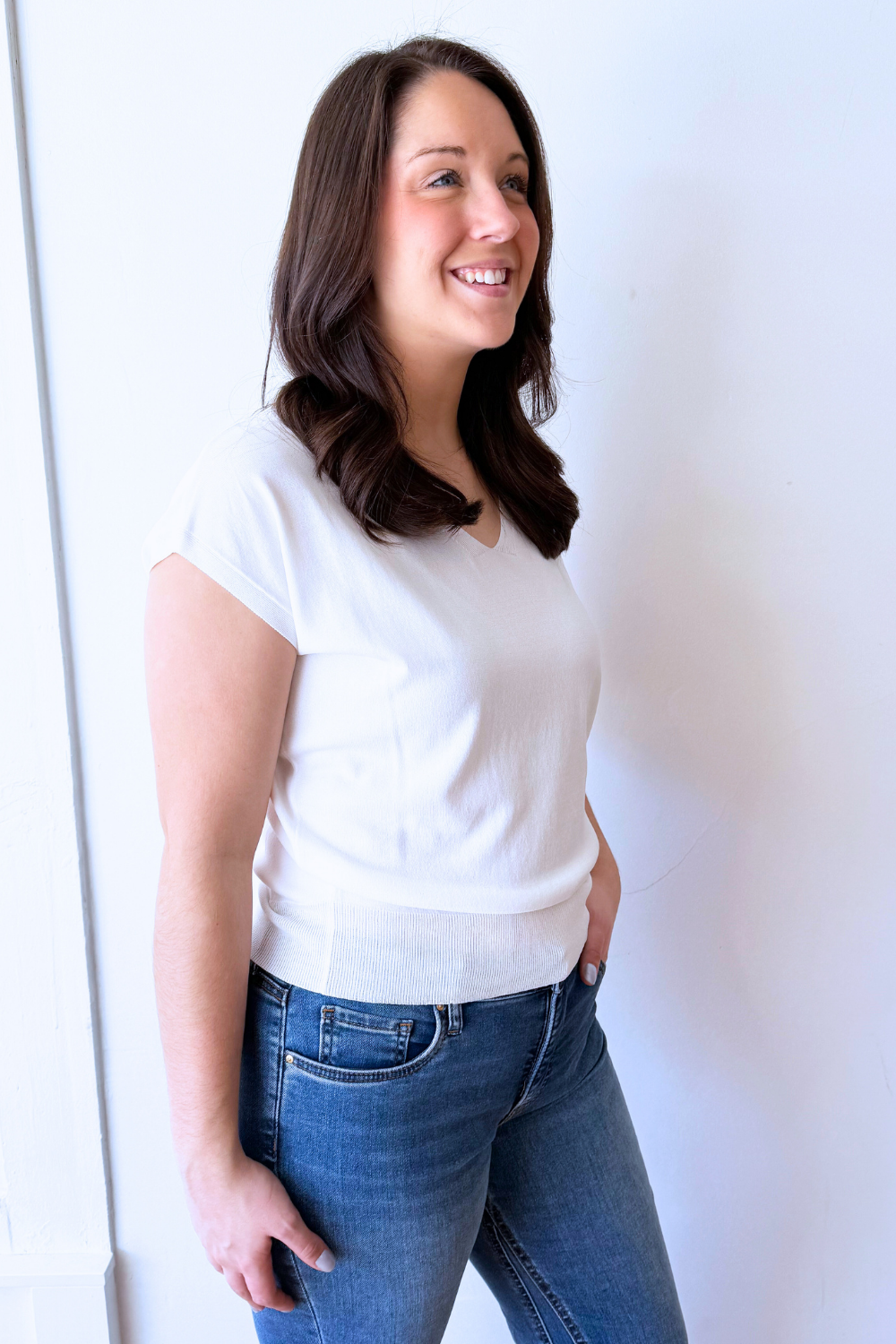 Relaxed Fit Short Sleeve V Neck Top - The 308 Boutique