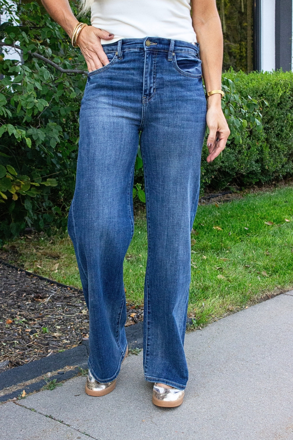 Stride HR Wide Leg 32" Inseam