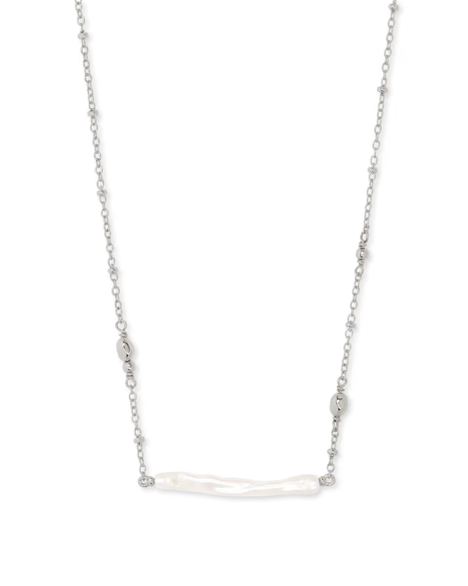 Eileen Pendant Necklace