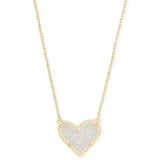 Ari Heart Short Pendant Necklace
