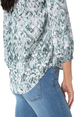 V-Neck 3/4 Puff Sleeve Button Up Shirt