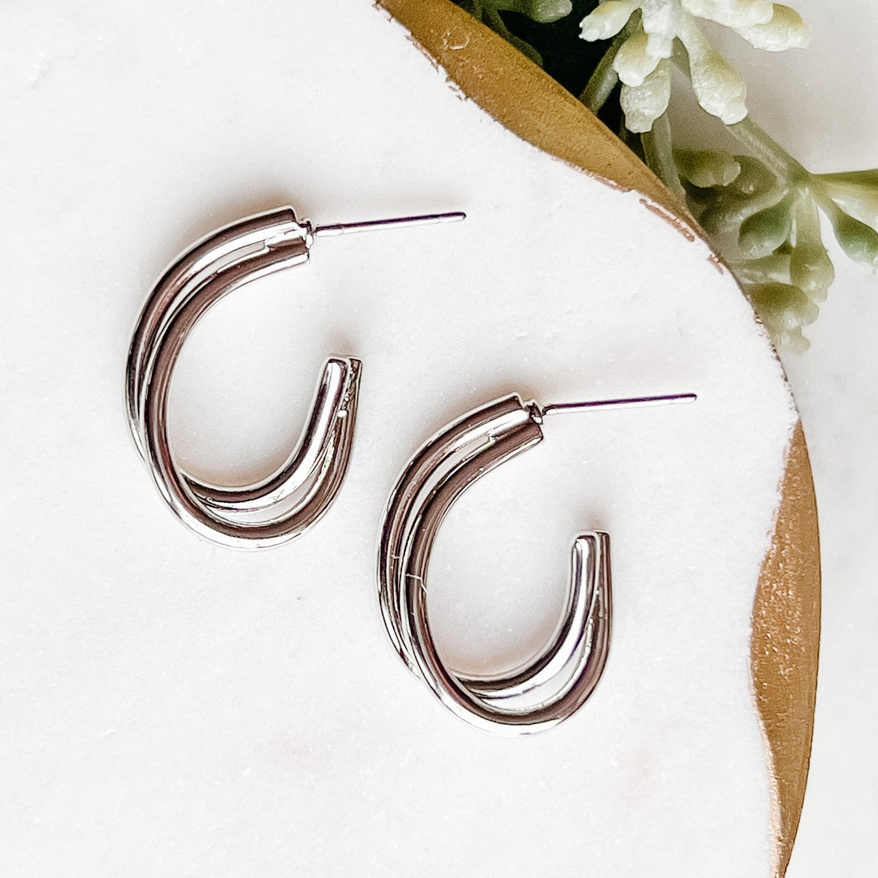 Twist Oval Hoop Earrings