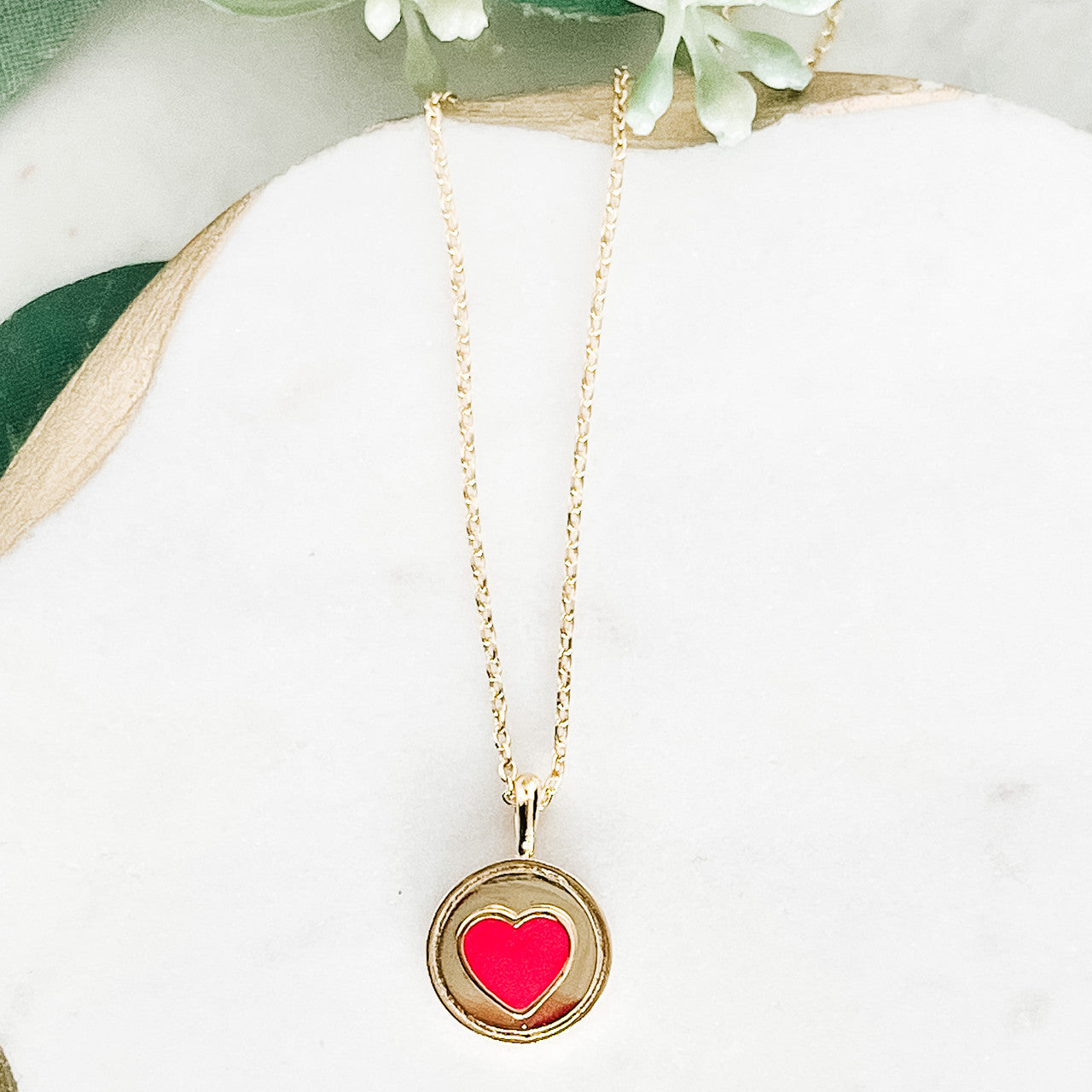 Red Heart Dainty Necklace - Gold