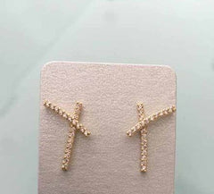 Seal With A Kiss Studs
